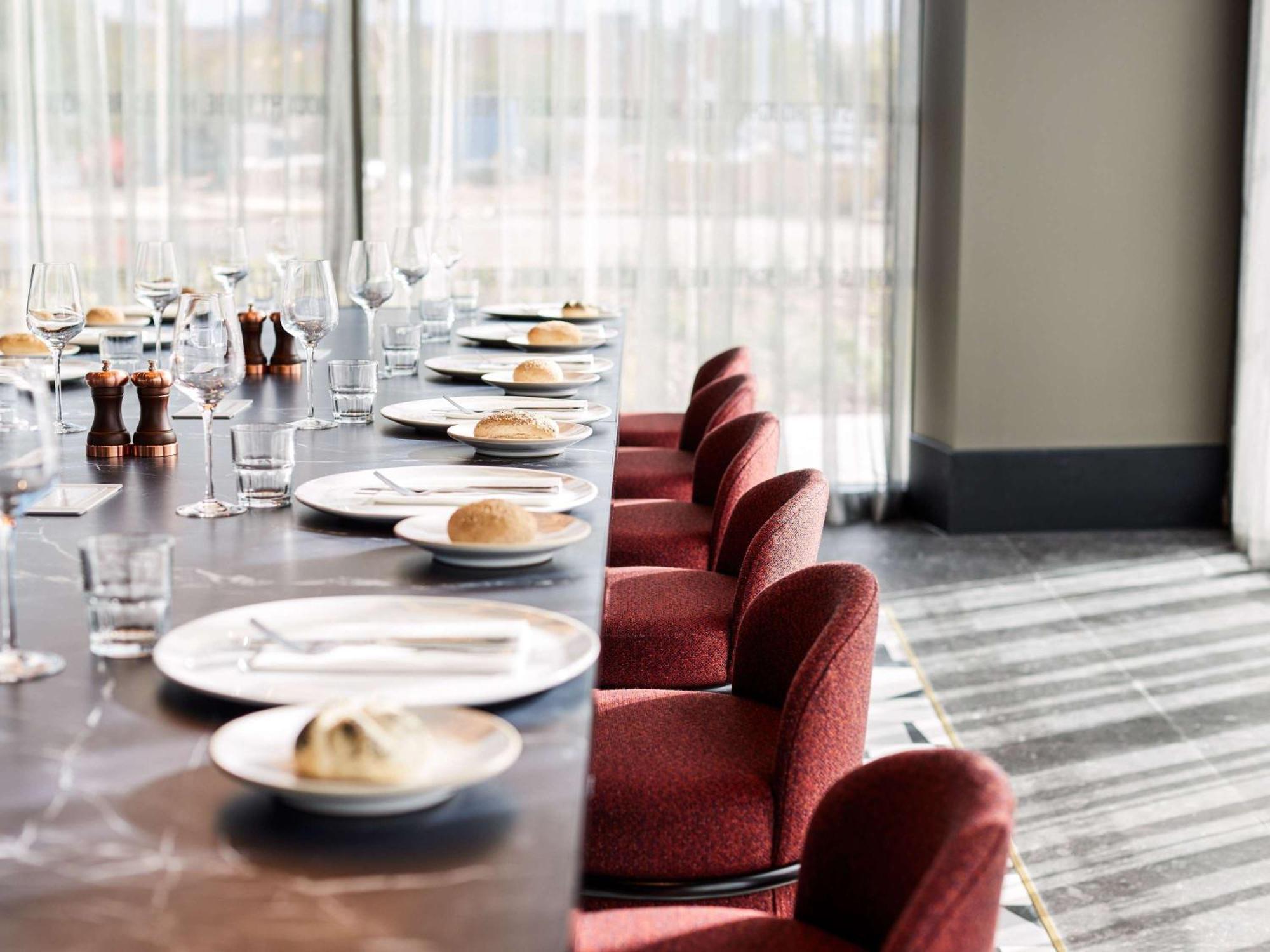 Tribe Manchester Airport By Accor Гейл Екстер'єр фото