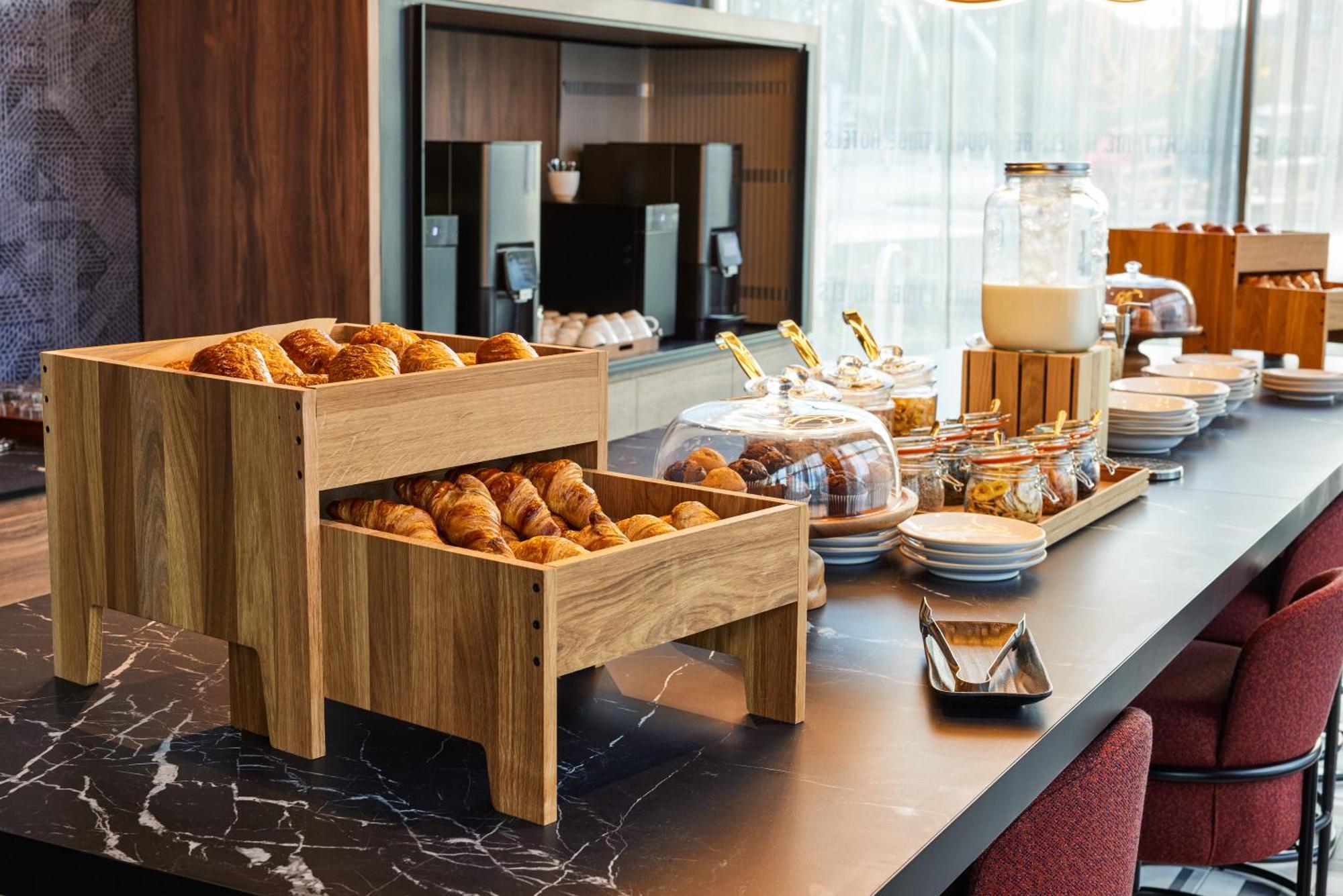Tribe Manchester Airport By Accor Гейл Екстер'єр фото